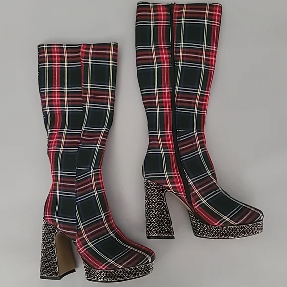 Betsey Johnson Women's Valeria Fashion Boot Black Plaid 8　並行輸入品 Christmas Red Plaid Knee High Boots Betsey Johnson Women\u0027s Valeria